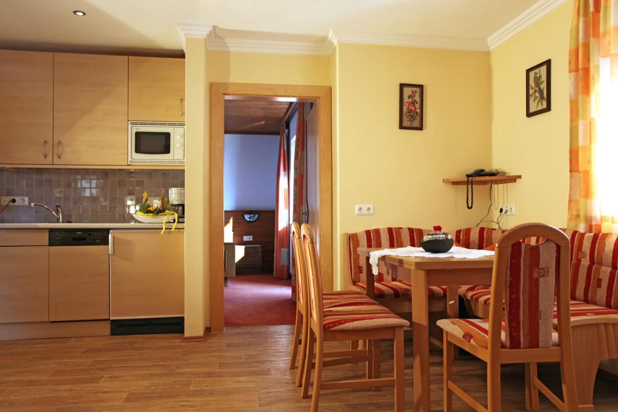 Haus Helga Hotel Kappl  Ngoại thất bức ảnh